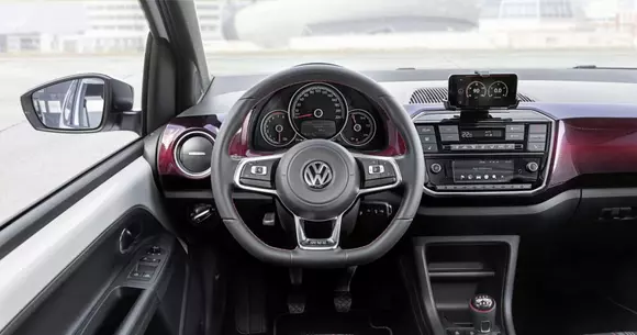 VW păstrează cutiile manuale în ofertă