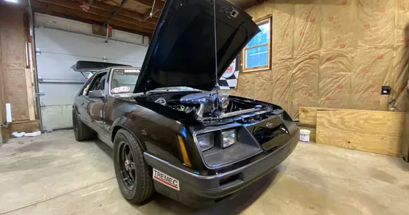 Glume pe vremea pandemiei: cum și-a înmatriculat un american mașina