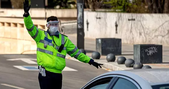 Atenție! Cresc amenzile pentru cei care nu respectă ordonanţele militare