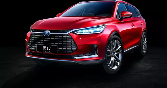 Primul producător chinez care vinde în Europa. Iată ce promite BYD Tang EV600
