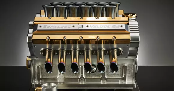 Scump cât patru Loganuri: espressor inspirat de motoare ale unor modele celebre