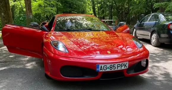 Cauți un Ferrari ieftin? Iată o ofertă cu un F430 greu de refuzat