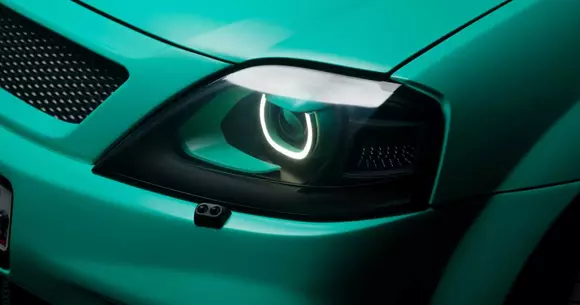 Fantezie în verde, sau cum poate să arate un Logan tunat impecabil