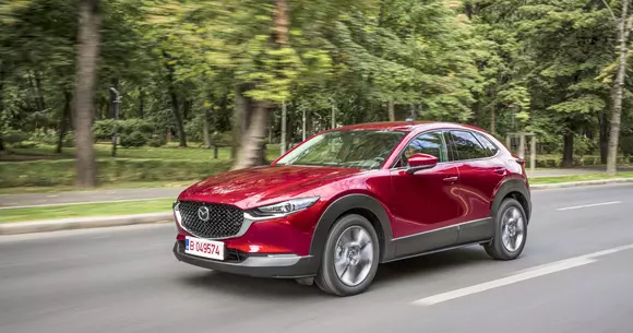 Mazda CX-30 Skyactiv-G122: Adevărata Mazda 3