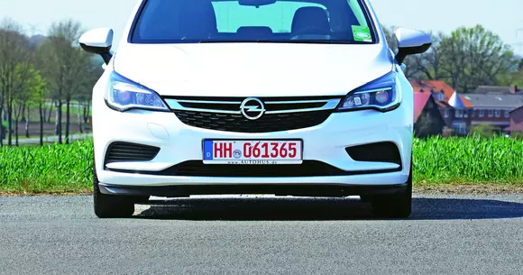 Opel Astra K: Tânăr, dar deja sub 10.000