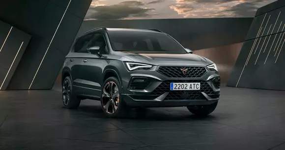 Cupra Ateca primește facelift și, odată cu el, un ecran de 9,2 inci