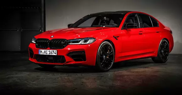 Noul BMW M5 facelift: restilizare de efect. Ce noutăți aduce supersedanul bavarez