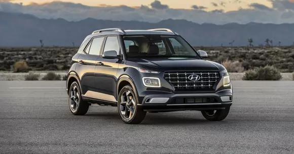 Hyundai introduce prima transmisie manuală fără pedală de ambreiaj