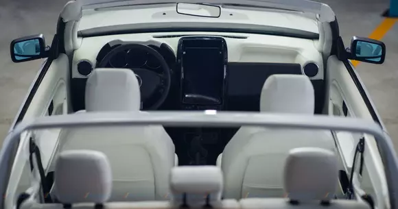 Imagini cu primul Duster decapotabil din țară! Iată cât costă să-ți faci unul