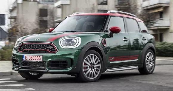 MINI John Cooper Works Countryman: Un hipster furios