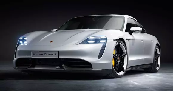 Porsche Taycan primește noi funcții, unele disponibile prin abonament