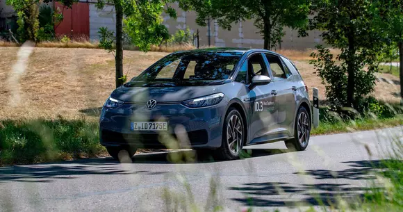 Record: Volkswagen ID.3 poate parcurge peste 500 de kilometri cu un plin