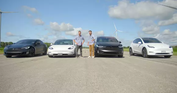 Drag race: care este cel mai rapid model Tesla în acest moment (VIDEO)