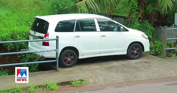 Șoferul anului vine din India. Unde își parchează acesta mașina (VIDEO)