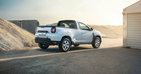 Dacia are un nou model în gamă: Duster Pick-Up! Iată cât costă și ce poate să facă