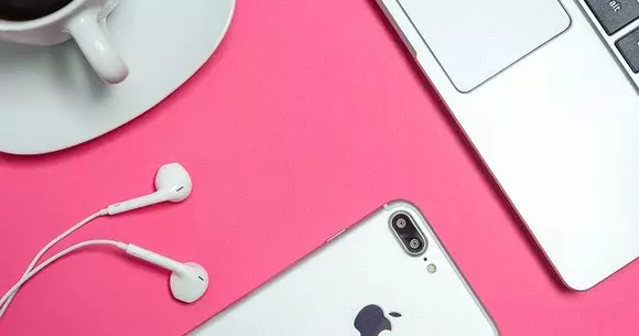 (P) Care sunt cele mai cool accesorii pentru telefon