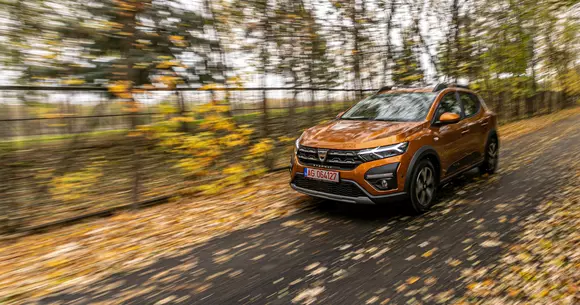 Dacia Sandero Stepway: Băiatul cu stil european