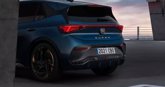 Cupra Born vine cu fler spaniol și cu mai multă putere decât VW ID.3