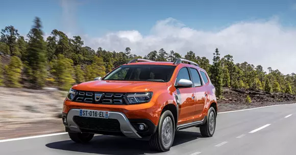 Dacia Duster facelift debutează oficial: tot ce trebuie să știi despre el!