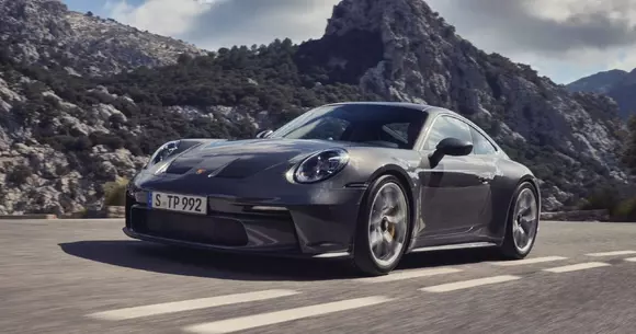 Porsche 911 GT3 Touring a debutat oficial