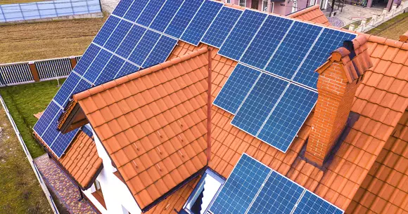 (P) Un sistem trifazat On-Grid 24.9 Kwp oferă independență energetică