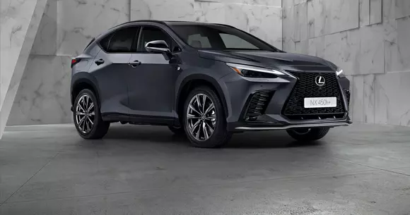 Lexus NX a primit o nouă generație - primele imagini și informații oficiale