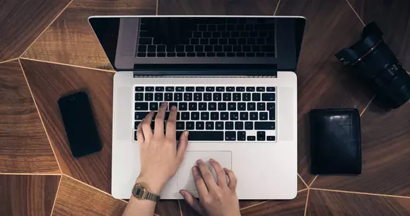 (P) Ce presupune stocarea RAID 10 in planul de servere VPS?