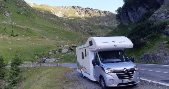 (P) Câteva sfaturi esenţiale de care ar trebui să ţii cont atunci când faci o excursie cu copiii în autorulotă