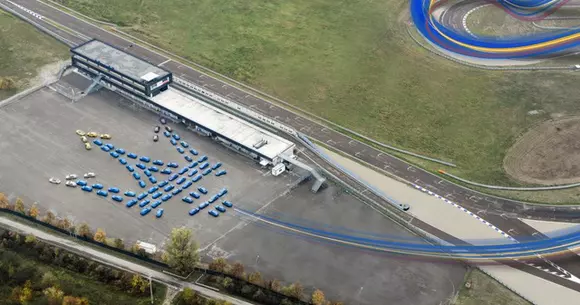 Un alt fel de debut pentru Maserati Grecale