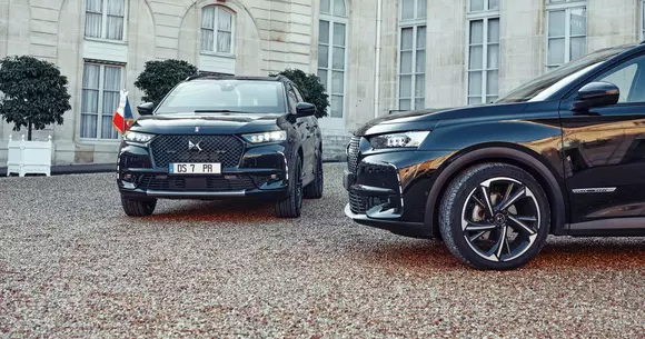 DS 7 Crossback Élysée se alătură flotei prezidențiale a lui Emmanuel Macron