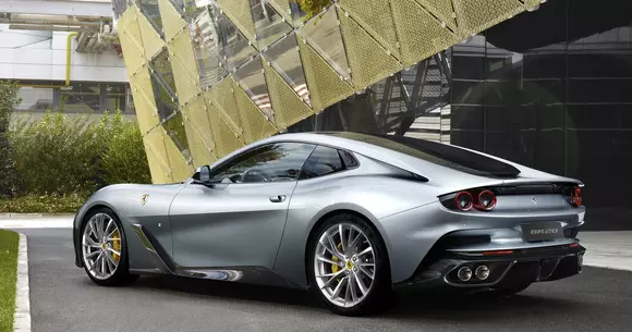 Tendința creării de exemplare spin-off s-a accentuat la Ferrari. Proaspătul unicat Ferrari BR20 e reprezentativ în acest sens.