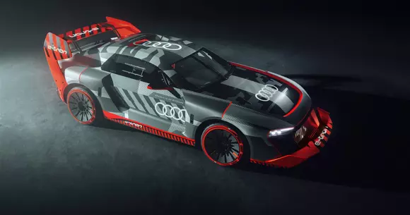 Ca să nu uităm de Audi Sport Quattro S1, s-a inventat Audi S1 e-tron Quattro Hoonitron. Numai unul.