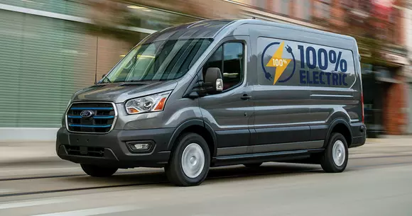 În 2021, Ford s-a impus pe piața românească a vehiculelor comerciale, iar cel mai vândut automobil hibrid a fost Ford Puma.