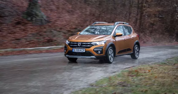 Dacia ajunge pe podiumul vânzărilor către clienții particulari din Europa