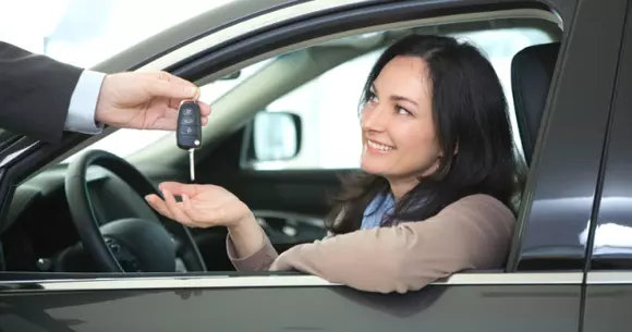 (P) Care sunt opțiunile premium din oferta unei firme de închirieri auto în Otopeni?