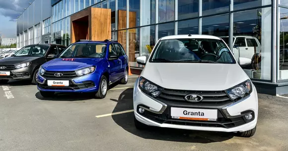 Industria auto din Rusia trage ponoasele conflictului din Ucraina