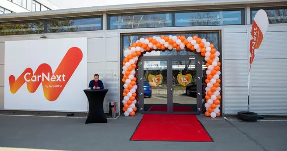 15 ani de existență: LeasePlan deschide un nou showroom dedicat mașinilor SH