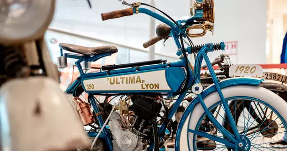 Pasionații motocicletelor clasice sunt așteptați la Promenada Mall