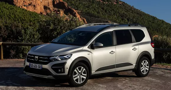 Rezultat oficial EuroNCAP de „o stea” din cinci posibile Daciei Jogger, deși Dacia Jogger nu a fost testată