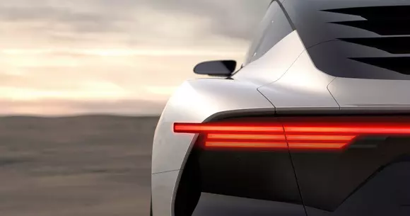 Chiar dacă Marty McFly a călătorit în viitor, pe asta n-a văzut-o: DeLorean Evolved. Mai e puțin…