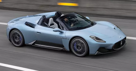 Ți-ar păcea să conduci un Cielo? Niciodată să nu spui „niciodată”, pentru că acum e vorba de un Maserati, nu de un Daewoo.