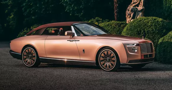 Exuberanță la modul academic: Rolls-Royce Boat Tail a magnetizat privirile vizitatorilor la Concorso d’Eleganza Villa d’Este 2022