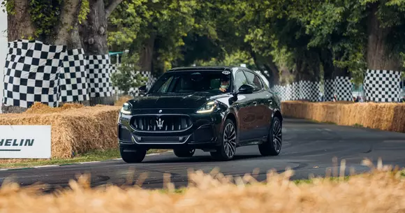 Toată lumea bună e la Goodwood: "Cielo", Grecale și Beckham