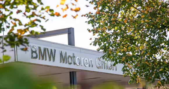 Natura înconjurătoare va fi protejată activ de uzina BMW din Steyr, unde va fi produsă o nouă generație de propulsii electrice.