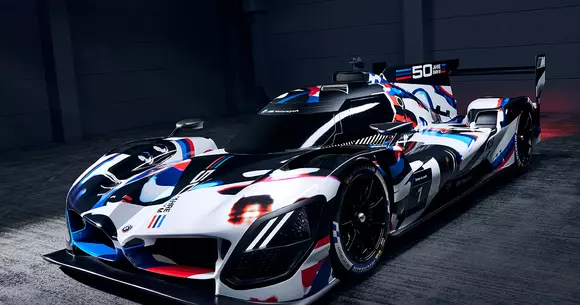 Urmează o fază intensă de testări pe pistă pentru BMW M Hybrid V8, prototip cu specificații LMDh