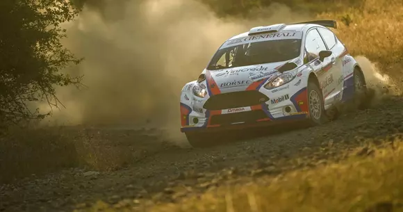 Provocări pe macadam: Borsec a hidratat echipajul Teslovan/Cseh și la Raliul Sibiului 2022