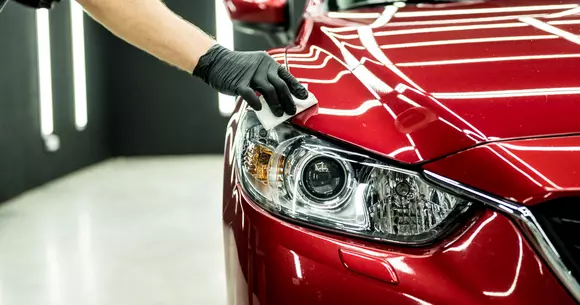 (P) Sfaturi în alegerea vopselei pentru retuș auto potrivite