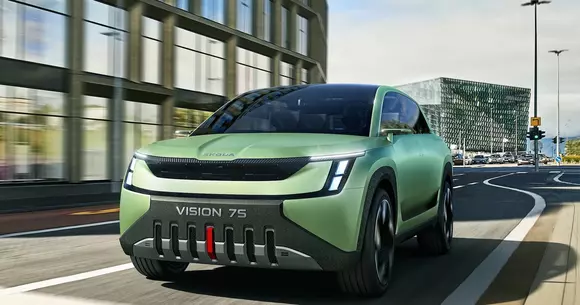 Ce vedem dacă privim cu atenție la noul concept-car Škoda Vision 7S? Schimbare de tratare a designului. Și mai ce?
