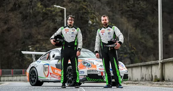 (P) NRF, sponsor al campionului naţional de raliuri, Simone Tempestini