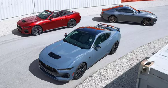 Noua generație Ford Mustang rămâne fidelă celor trei pedale